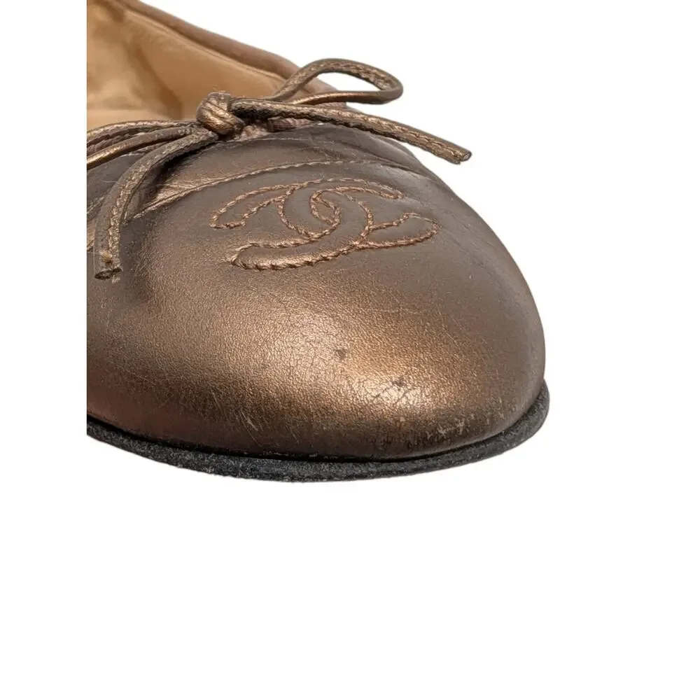 Chanel Ballet Flat Ballerina CC Logo Cap Toe Metallic Bronze Leather 38 | 7.5
